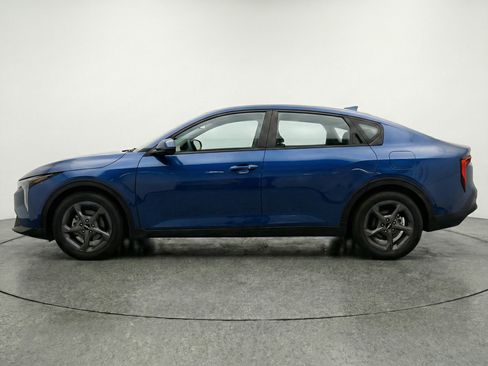 Used 2025 Kia K4 FWD image 5