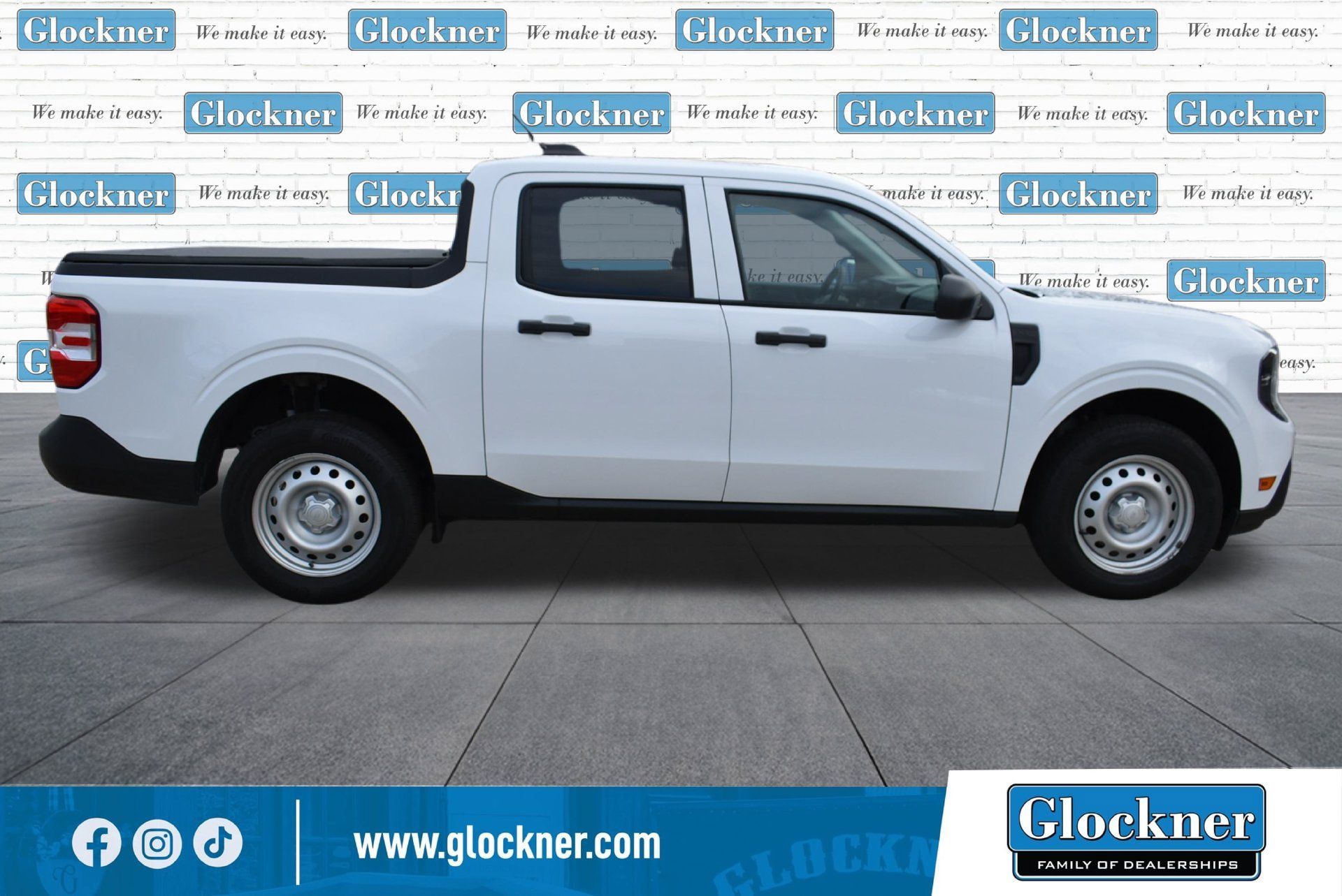 Used 2025 Ford Maverick XL w/ Equipment Group 102A AWD/4WD image 4