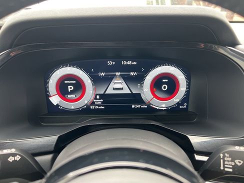 Used 2024 Nissan Pathfinder Platinum w/ Lighting Package (N93) image 16