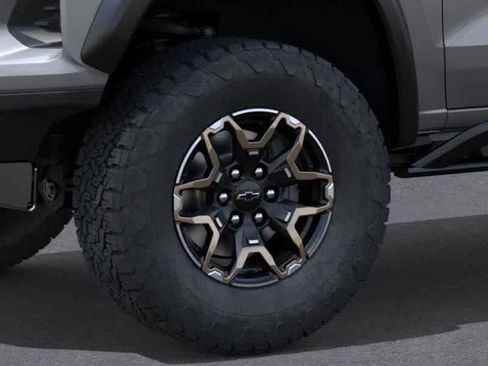 New 2026 Chevrolet Colorado ZR2 w/ Technology Package image 9
