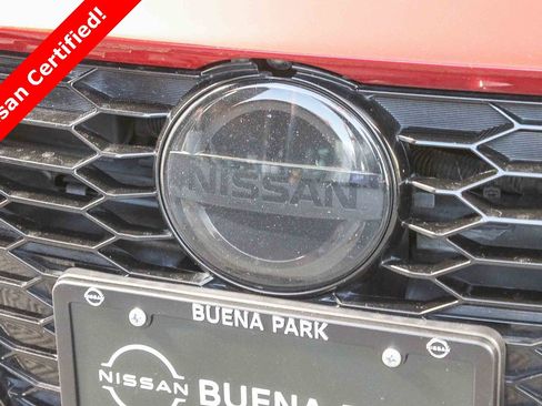 Certified 2022 Nissan Sentra SR w/ SR Premium Package image 5