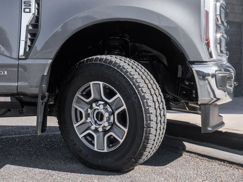 New 2026 Ford F350 Lariat w/ Lariat Ultimate Package AWD/4WD image 13