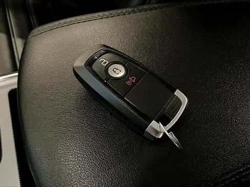 Used 2021 Ford Edge SEL w/ Cargo Accessory Package AWD/4WD image 33