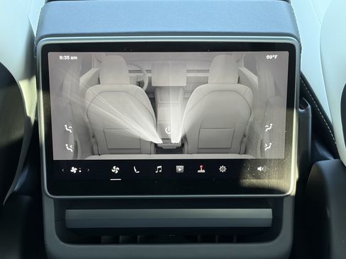 Used 2025 Tesla Model 3 Long Range RWD image 15