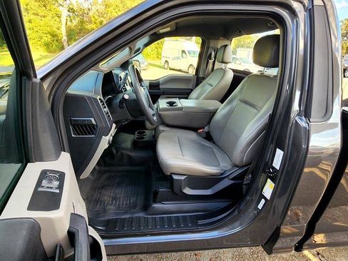 Used 2018 Ford F150 XL w/ Equipment Group 101A Mid image 15