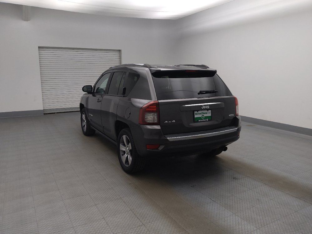 Used 2017 Jeep Compass High Altitude AWD/4WD image 5