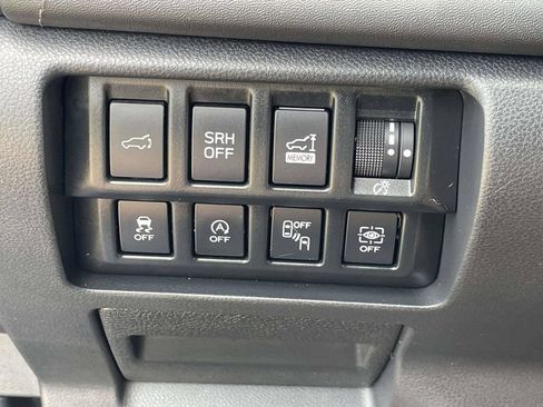 Used 2021 Subaru Forester Touring AWD/4WD image 19