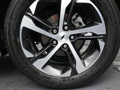 Used 2024 Chevrolet Trax RS w/ Driver Confidence Package FWD image 10