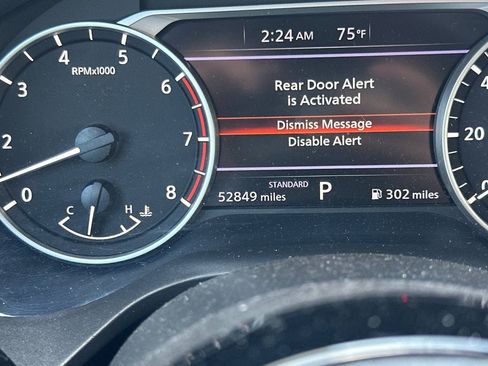 Used 2023 Nissan Rogue SV FWD image 38