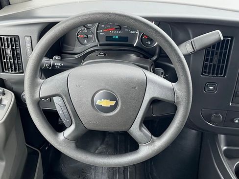 New 2026 Chevrolet Express 2500 w/ Enhanced Convenience Package RWD image 10