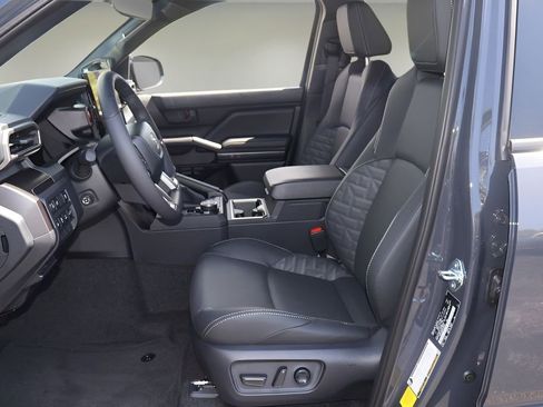 New 2026 Toyota 4Runner TRD Off-Road Premium image 12