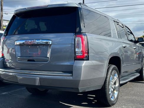 Used 2019 GMC Yukon XL Denali w/ Open Road Package image 7