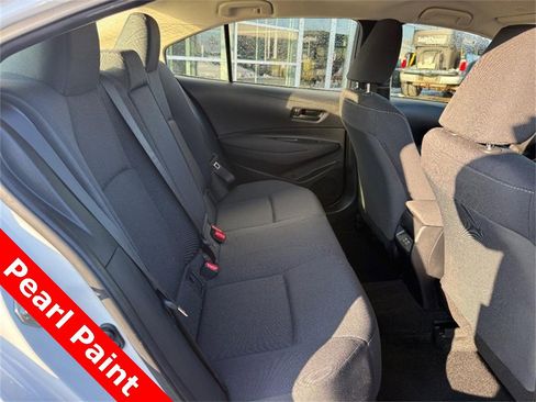 Used 2024 Toyota Corolla LE image 12