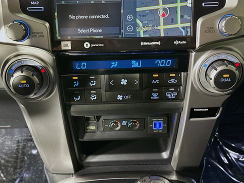 Used 2022 Toyota 4Runner Limited image 23