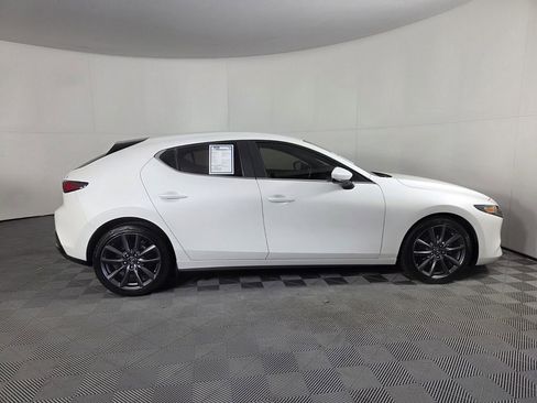 Used 2019 MAZDA MAZDA3 Base image 4