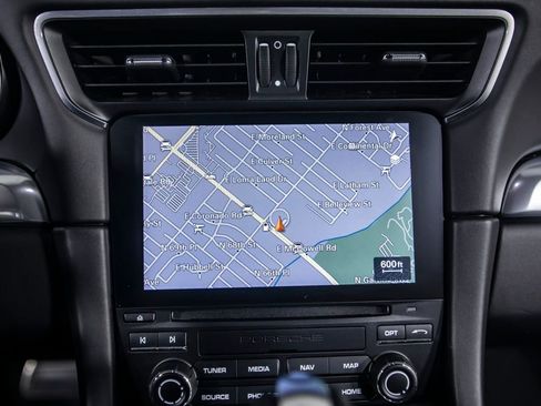 Used 2018 Porsche 911 Carrera S image 33