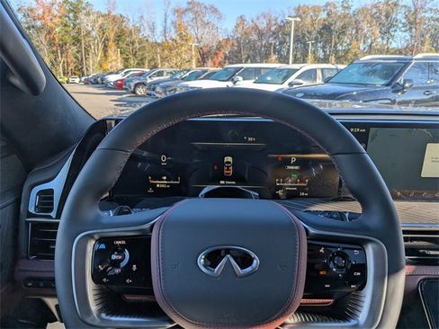 New 2026 INFINITI QX80 Autograph w/ Premium Cargo Package image 30