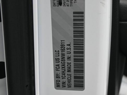 Used 2022 Jeep Wrangler Sport S image 20