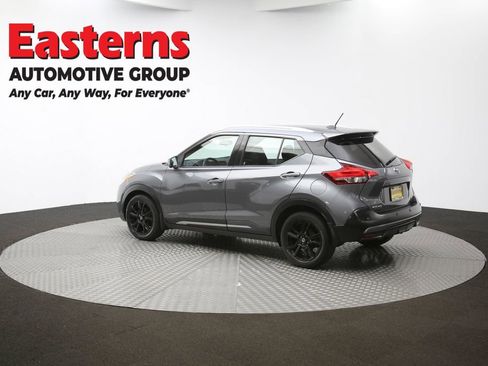 Used 2020 Nissan Kicks SR FWD image 60
