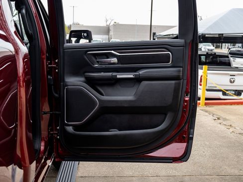 Used 2025 RAM 1500 Laramie w/ Laramie Southwest Edition image 39