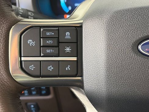 Certified 2025 Ford F150 King Ranch w/ FX4 Off-Road Package AWD/4WD image 17