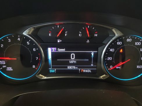 Used 2018 Chevrolet Malibu LT FWD image 23