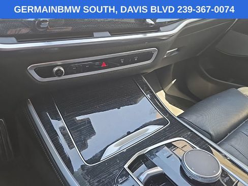 Used 2024 BMW X5 xDrive50e w/ M Sport Package AWD/4WD image 24