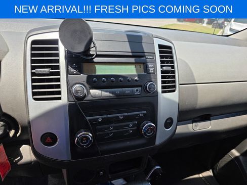 Used 2015 Nissan Xterra X RWD image 10