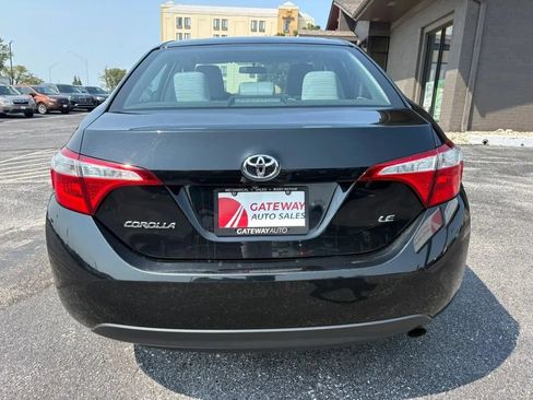 Used 2016 Toyota Corolla LE FWD image 4