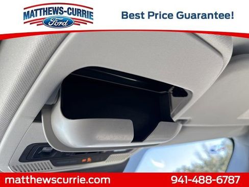 New 2025 Ford Expedition Active image 25