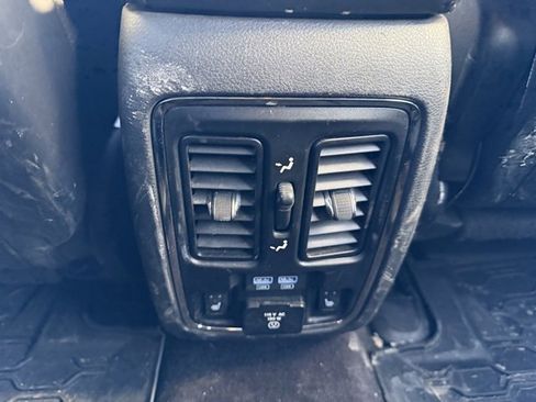 Used 2017 Dodge Durango GT w/ Premium Group image 13