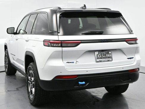 Used 2022 Jeep Grand Cherokee Trailhawk AWD/4WD image 6