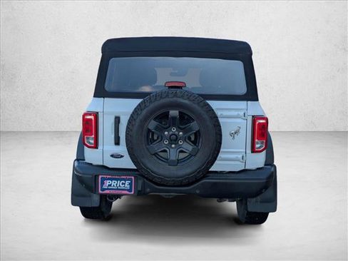 Used 2022 Ford Bronco Black Diamond image 7