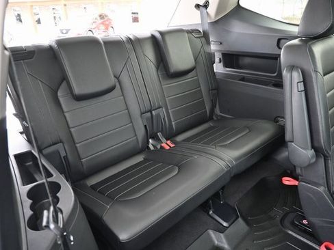 Used 2019 Volkswagen Atlas SEL Premium image 22