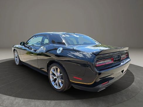 Used 2022 Dodge Challenger GT RWD image 7