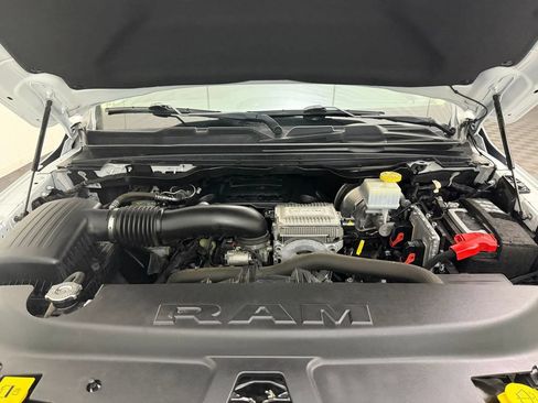Used 2021 RAM 1500 Laramie AWD/4WD image 33