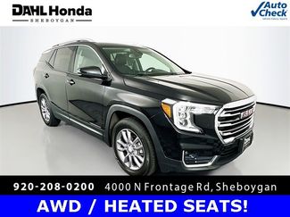 Used 2023 GMC Terrain SLT image 1