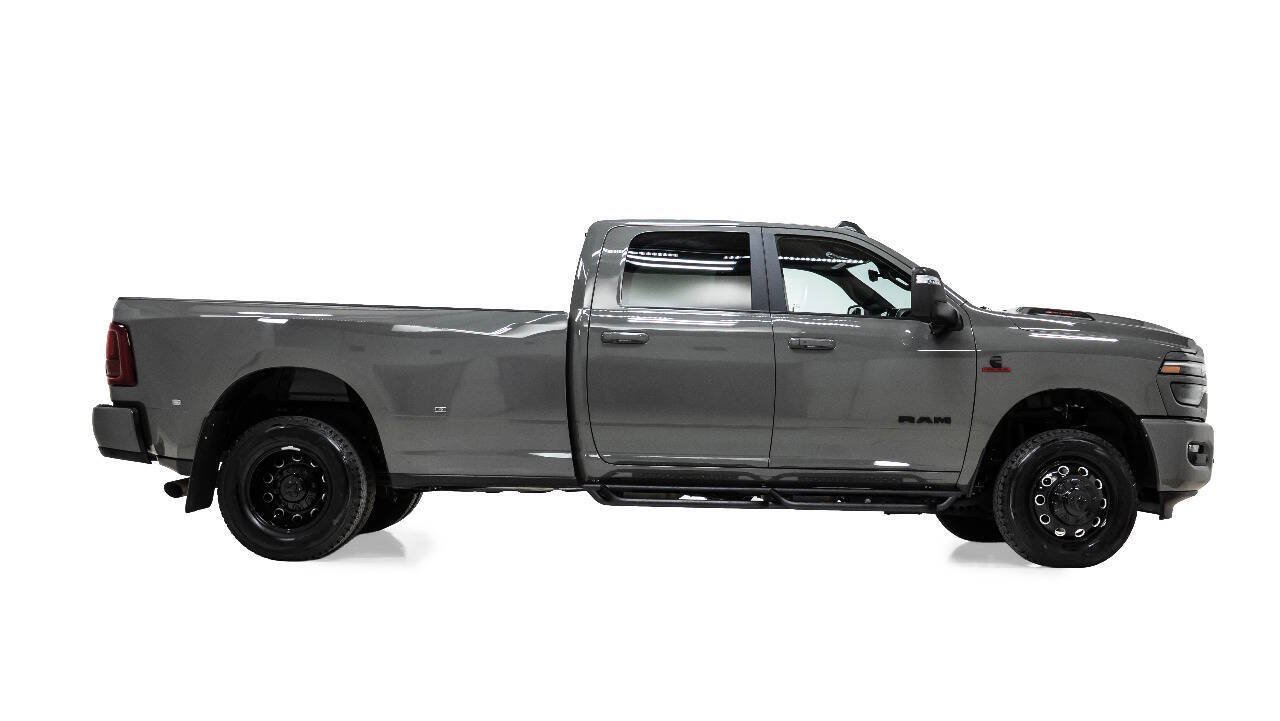 Used 2026 RAM 3500 Laramie w/ Night Edition AWD/4WD image 5