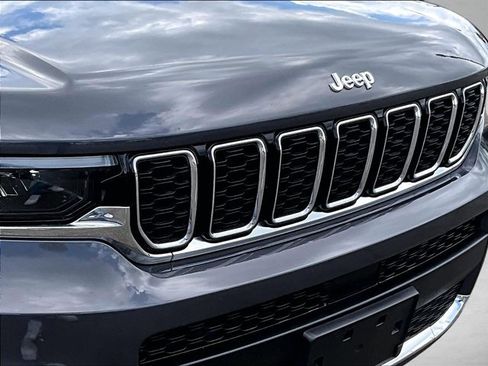 Used 2023 Jeep Grand Cherokee L Limited w/ Trailer Tow Group (B) AWD/4WD image 27