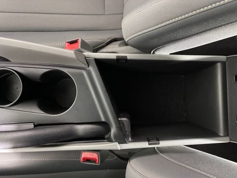 Certified 2022 Hyundai Elantra SEL image 25