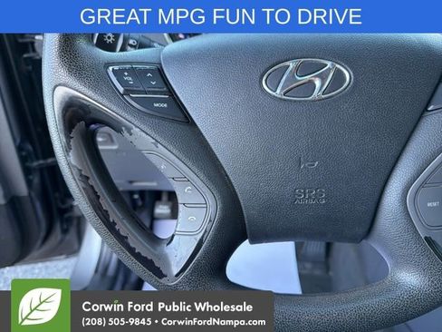 Used 2012 Hyundai Sonata GLS FWD image 14