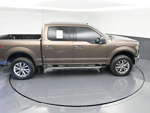 Used 2016 Ford F150 XLT w/ Equipment Group 302A Luxury AWD/4WD image 23
