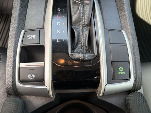 Used 2021 Honda Civic EX image 8
