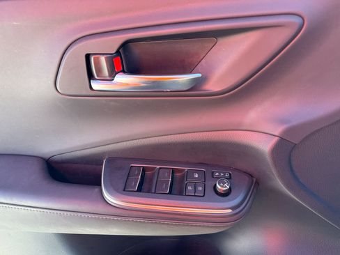 Used 2023 Toyota Crown XLE image 15