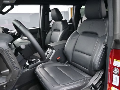 New 2026 Ford Bronco Big Bend w/ Black Diamond Package AWD/4WD image 29