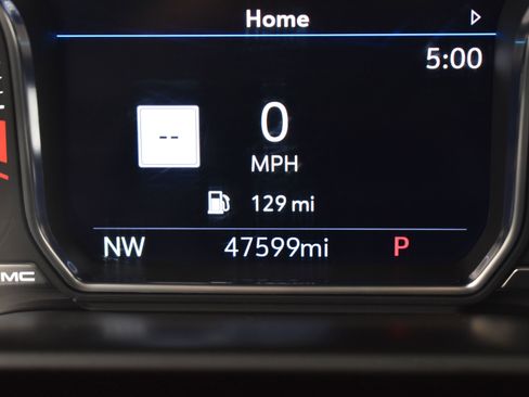 Used 2021 GMC Sierra 3500 Denali w/ Denali Ultimate Package image 15