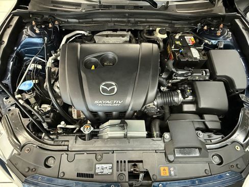 Used 2016 MAZDA MAZDA3 i Touring w/ Popular Equipment Package image 39