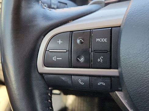 Used 2022 Lexus RX 350L Luxury w/ Accessory Package (Z1) image 17