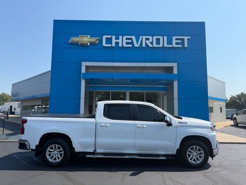 Used 2021 Chevrolet Silverado 1500 LT w/ Diesel Off-Road Package AWD/4WD image 1