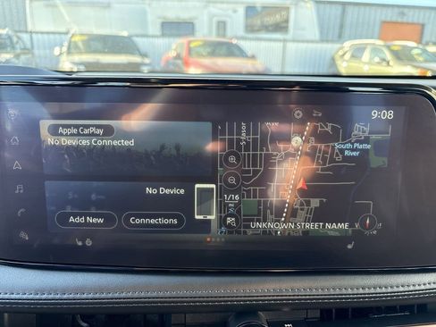 Used 2024 Nissan Ariya FWD image 19